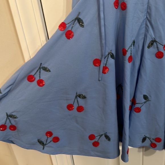 Lovers and Friends Cassie Mini Dress Fit &Flare Size XS Blue Cherries Open Sides - Picture 10 of 15
